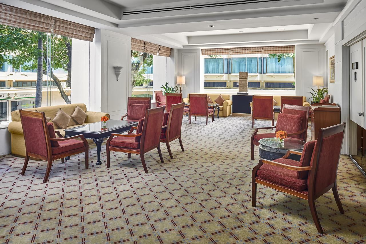 ホテル Intercontinental プノンペン エクステリア 写真